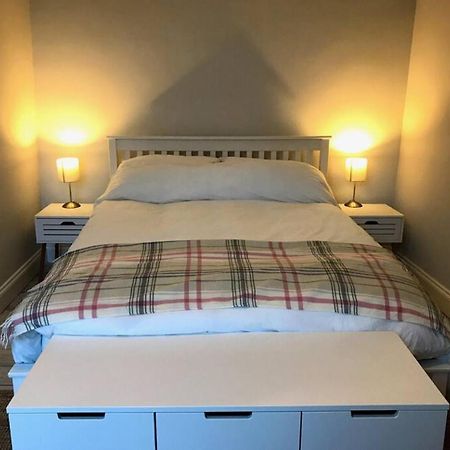Ferienwohnung Relax In Style In Edinburghs Buzzing West End Exterior foto